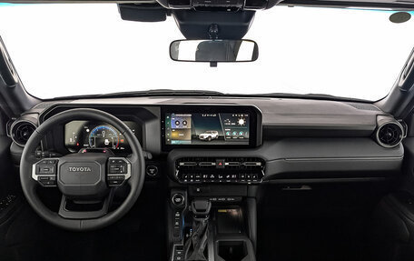 Toyota Land Cruiser Prado, 2024 год, 11 690 000 рублей, 10 фотография