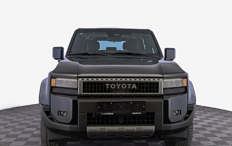 Toyota Land Cruiser Prado, 2024 год, 11 690 000 рублей, 5 фотография