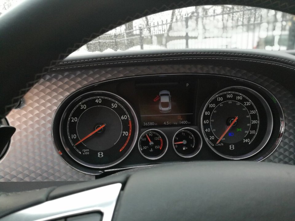 Bentley Continental GT I, 2011 год, 700 000 рублей, 6 фотография