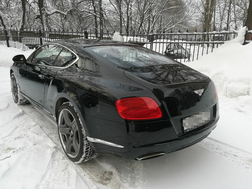 Bentley Continental GT I, 2011 год, 700 000 рублей, 8 фотография