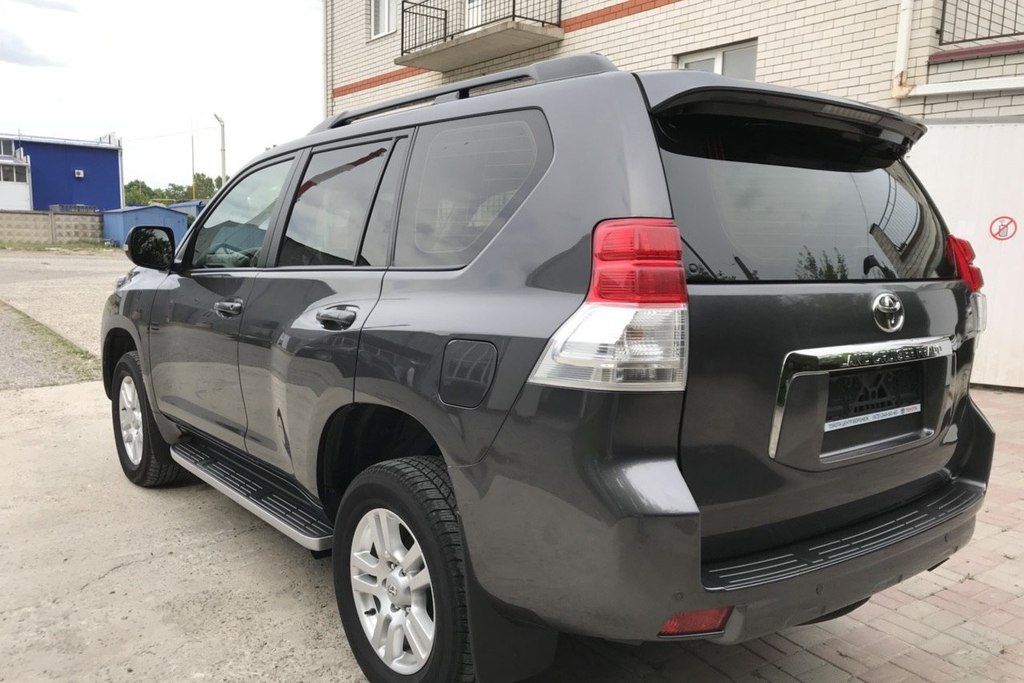 Toyota Land Cruiser Prado 150, 2012 год, 900 000 рублей, 6 фотография