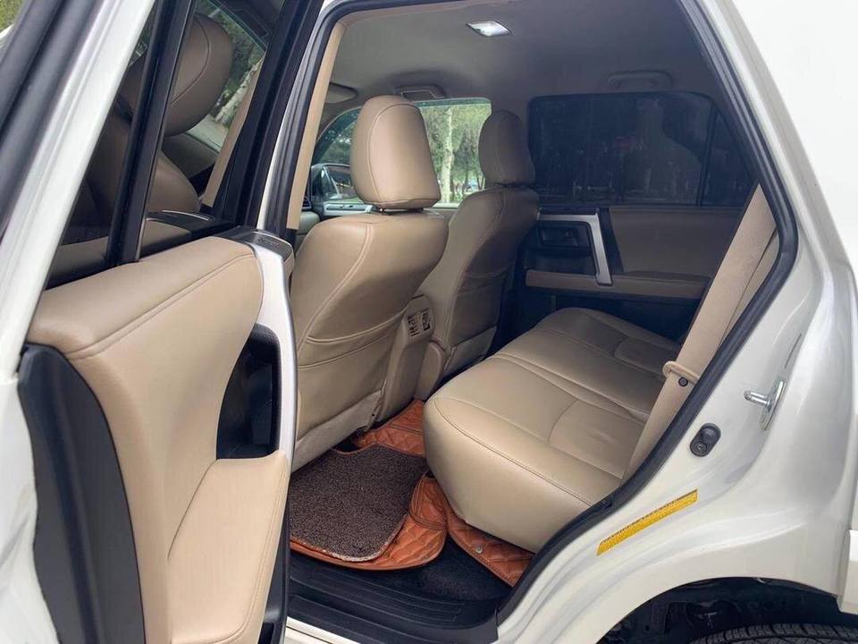 Toyota 4Runner V, 2012 год, 550 000 рублей, 4 фотография