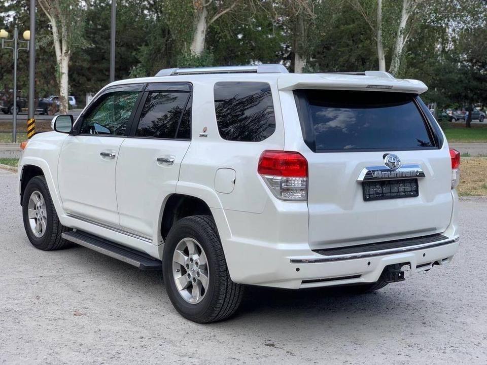 Toyota 4Runner V, 2012 год, 550 000 рублей, 7 фотография