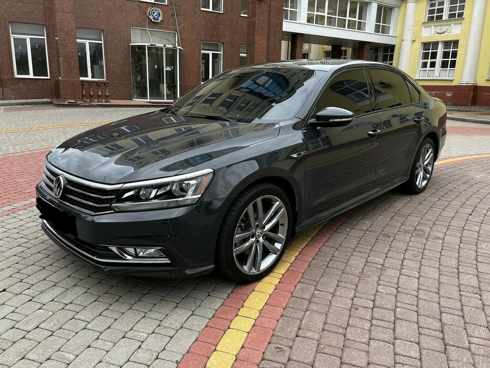 Volkswagen Passat B8, 2019 год, 500 000 рублей, 2 фотография
