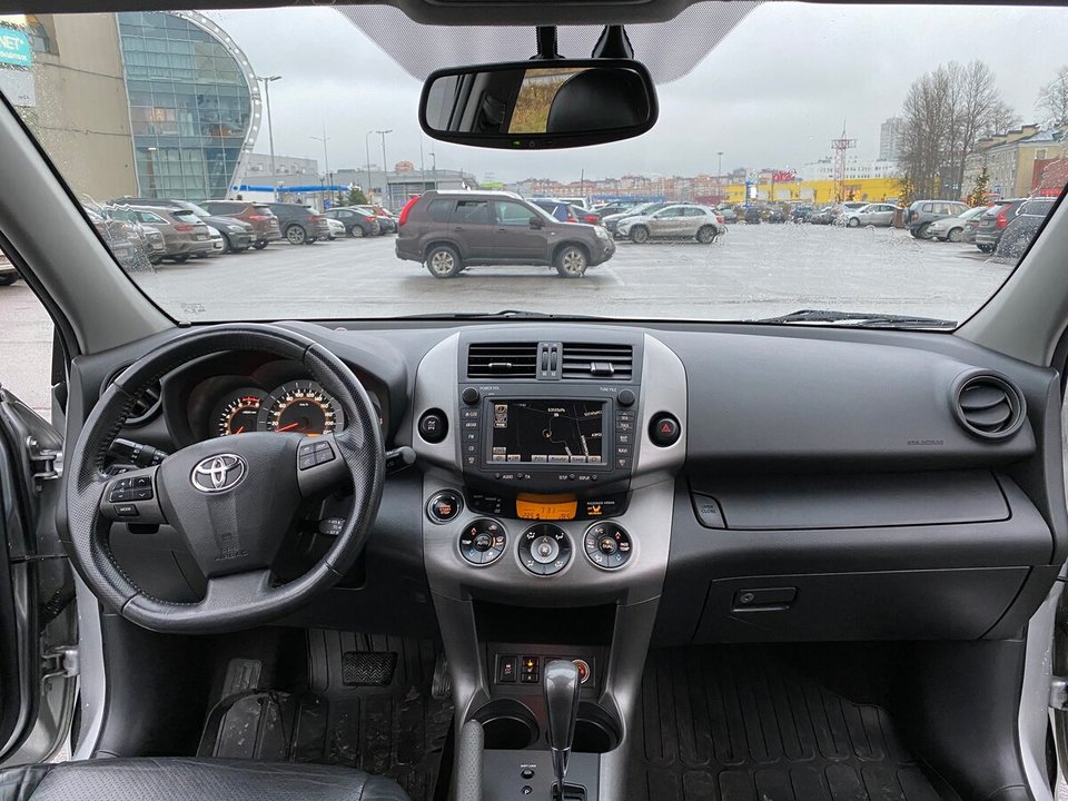 Toyota RAV4 CA30 рестайлинг, 2011 год, 250 000 рублей, 2 фотография
