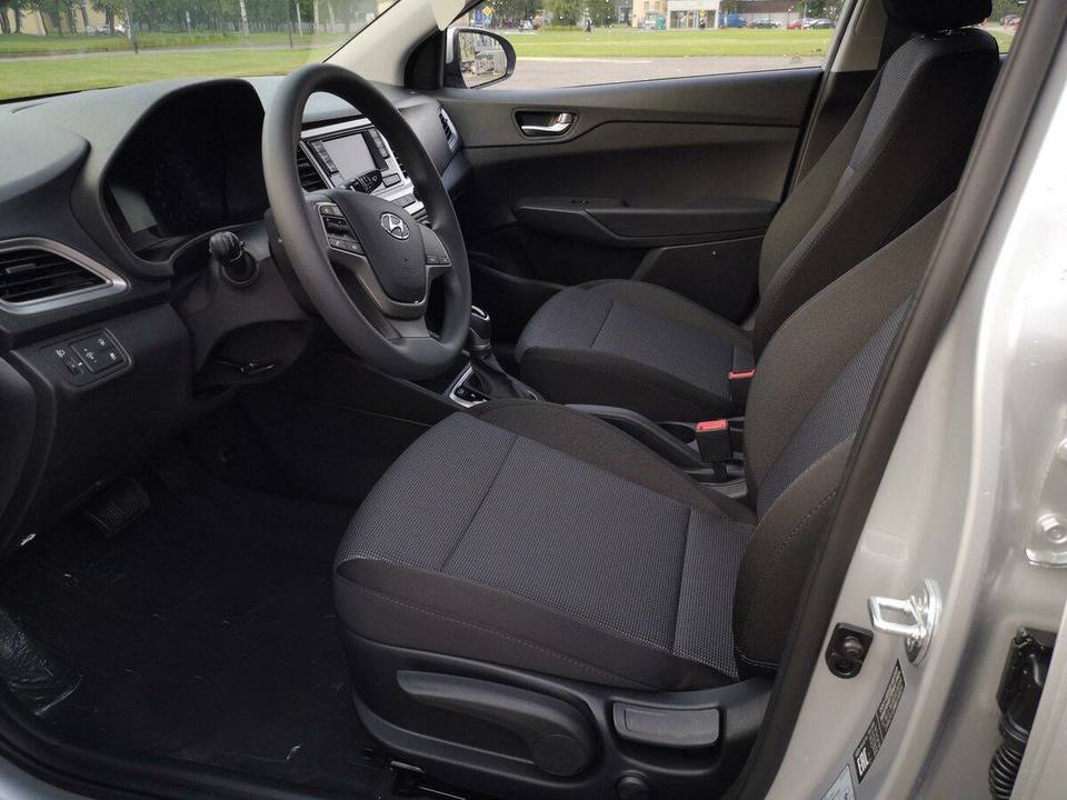 Hyundai Solaris II рестайлинг, 2022 год, 590 000 рублей, 6 фотография