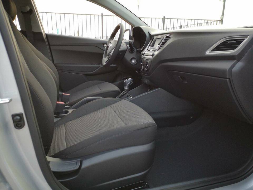 Hyundai Solaris II рестайлинг, 2022 год, 590 000 рублей, 7 фотография