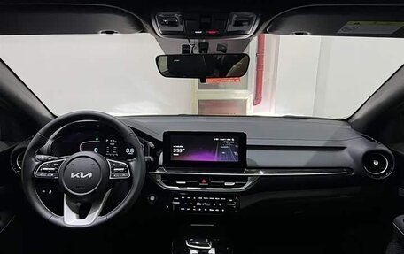 KIA K3, 2023 год, 1 777 000 рублей, 10 фотография