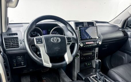 Toyota Land Cruiser Prado 150 рестайлинг 2, 2012 год, 2 600 000 рублей, 7 фотография
