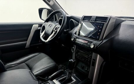 Toyota Land Cruiser Prado 150 рестайлинг 2, 2012 год, 2 600 000 рублей, 9 фотография