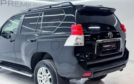 Toyota Land Cruiser Prado 150 рестайлинг 2, 2012 год, 2 600 000 рублей, 29 фотография