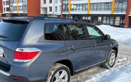 Toyota Highlander III, 2011 год, 2 175 000 рублей, 5 фотография