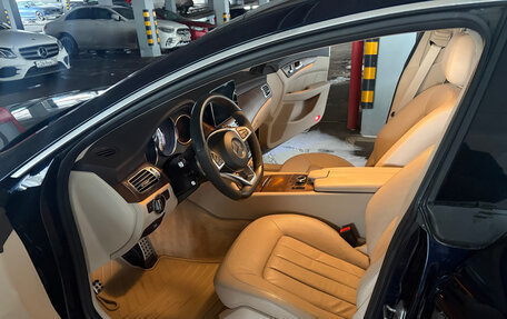 Mercedes-Benz CLS, 2017 год, 4 100 000 рублей, 11 фотография