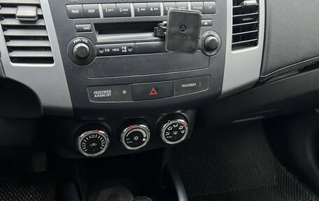 Mitsubishi Outlander III рестайлинг 3, 2011 год, 950 000 рублей, 5 фотография