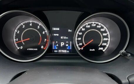 Mitsubishi Outlander III рестайлинг 3, 2011 год, 950 000 рублей, 7 фотография