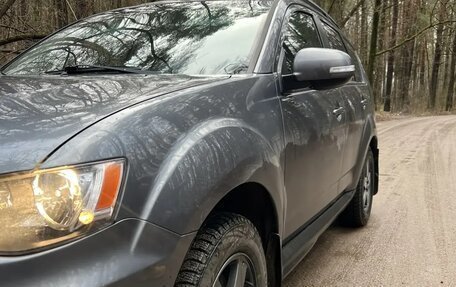 Mitsubishi Outlander III рестайлинг 3, 2011 год, 950 000 рублей, 17 фотография