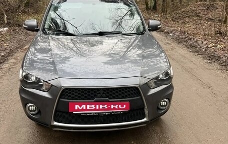 Mitsubishi Outlander III рестайлинг 3, 2011 год, 950 000 рублей, 22 фотография