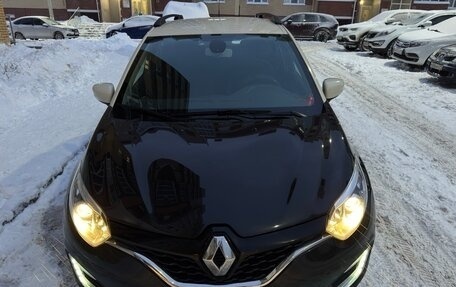 Renault Kaptur I рестайлинг, 2019 год, 1 650 000 рублей, 4 фотография
