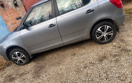 Skoda Fabia II, 2012 год, 750 000 рублей, 6 фотография