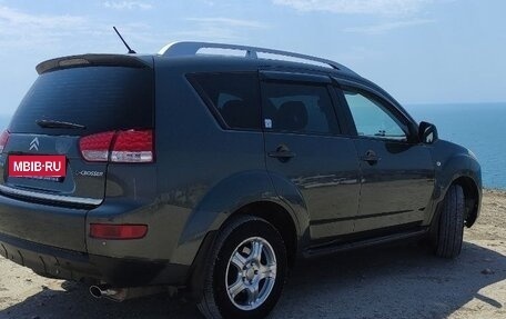 Citroen C-Crosser, 2008 год, 900 000 рублей, 3 фотография