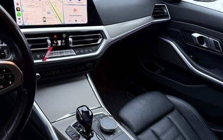 BMW 3 серия, 2020 год, 3 350 000 рублей, 22 фотография