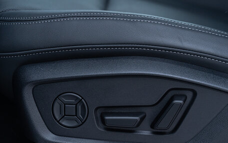 Audi Q7, 2025 год, 11 700 000 рублей, 12 фотография