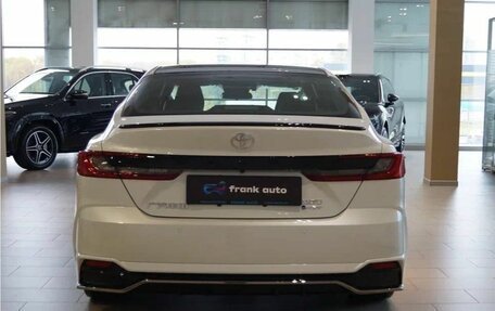 Toyota Camry, 2025 год, 5 500 000 рублей, 4 фотография