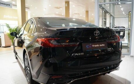 Toyota Camry, 2025 год, 5 500 000 рублей, 7 фотография