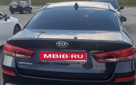 KIA Optima IV, 2018 год, 1 900 000 рублей, 2 фотография
