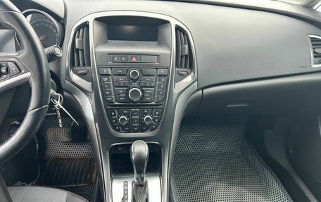 Opel Astra J, 2013 год, 792 000 рублей, 11 фотография