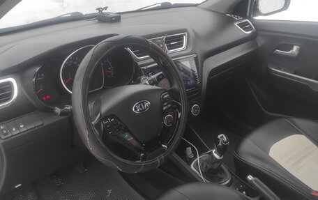 KIA Rio III рестайлинг, 2015 год, 800 000 рублей, 4 фотография