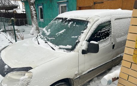 Peugeot Partner II рестайлинг 2, 2011 год, 500 000 рублей, 2 фотография