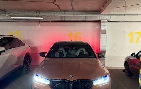 BMW M5, 2018 год, 9 935 000 рублей, 3 фотография