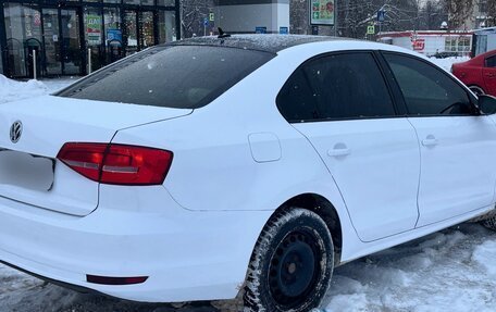 Volkswagen Jetta VI, 2015 год, 620 000 рублей, 4 фотография