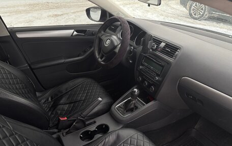 Volkswagen Jetta VI, 2015 год, 620 000 рублей, 11 фотография