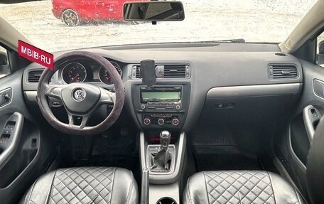 Volkswagen Jetta VI, 2015 год, 620 000 рублей, 10 фотография