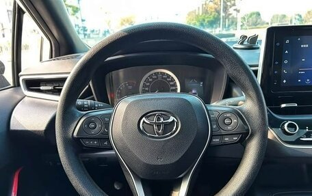 Toyota Corolla, 2022 год, 1 650 000 рублей, 10 фотография