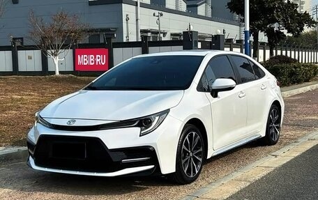 Toyota Corolla, 2022 год, 1 650 000 рублей, 3 фотография