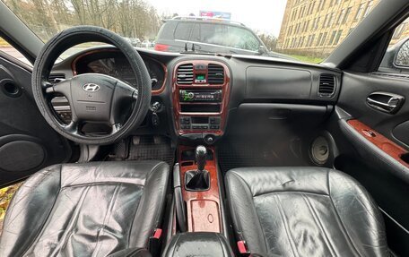 Hyundai Sonata IV рестайлинг, 2005 год, 299 000 рублей, 11 фотография