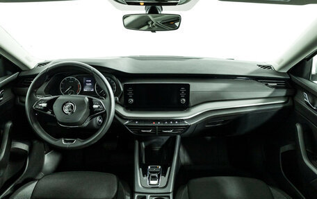 Skoda Octavia IV, 2021 год, 2 250 000 рублей, 13 фотография