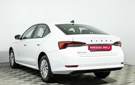 Skoda Octavia IV, 2021 год, 2 250 000 рублей, 7 фотография