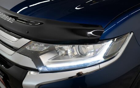 Mitsubishi Outlander III рестайлинг 3, 2015 год, 1 800 000 рублей, 19 фотография