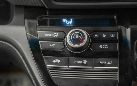 Honda Freed II, 2018 год, 1 450 000 рублей, 15 фотография