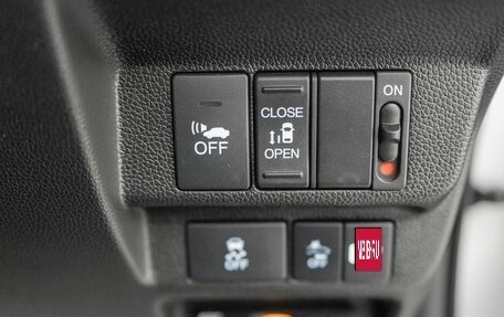 Honda Freed II, 2018 год, 1 450 000 рублей, 16 фотография