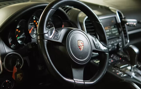 Porsche Cayenne III, 2011 год, 2 600 000 рублей, 9 фотография