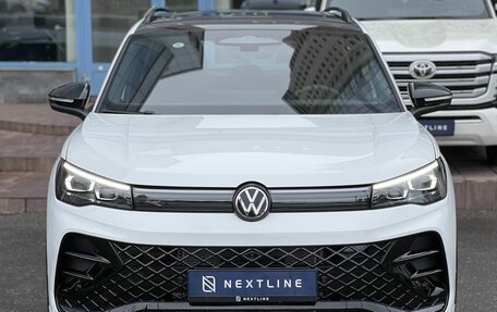 Volkswagen Tiguan II, 2025 год, 5 090 000 рублей, 4 фотография