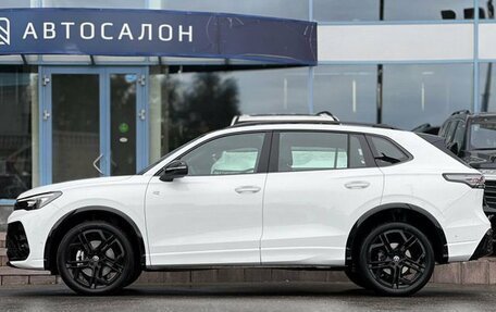 Volkswagen Tiguan II, 2025 год, 5 090 000 рублей, 2 фотография