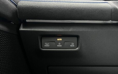 Volkswagen Tiguan II, 2025 год, 5 090 000 рублей, 27 фотография