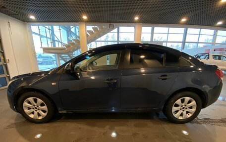 Chevrolet Cruze II, 2010 год, 500 000 рублей, 6 фотография