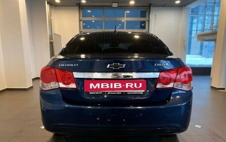Chevrolet Cruze II, 2010 год, 500 000 рублей, 4 фотография